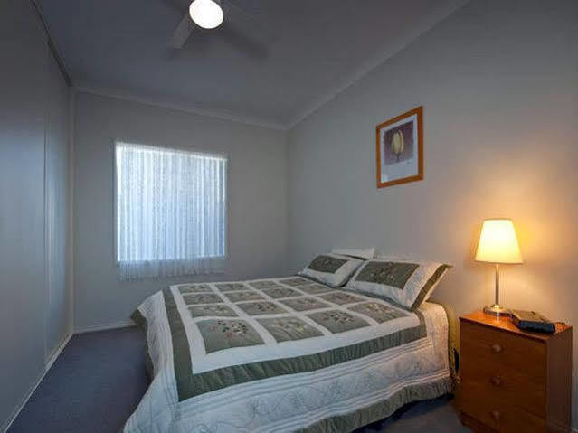 All Seasons Port Elliot Holiday House Exteriör bild